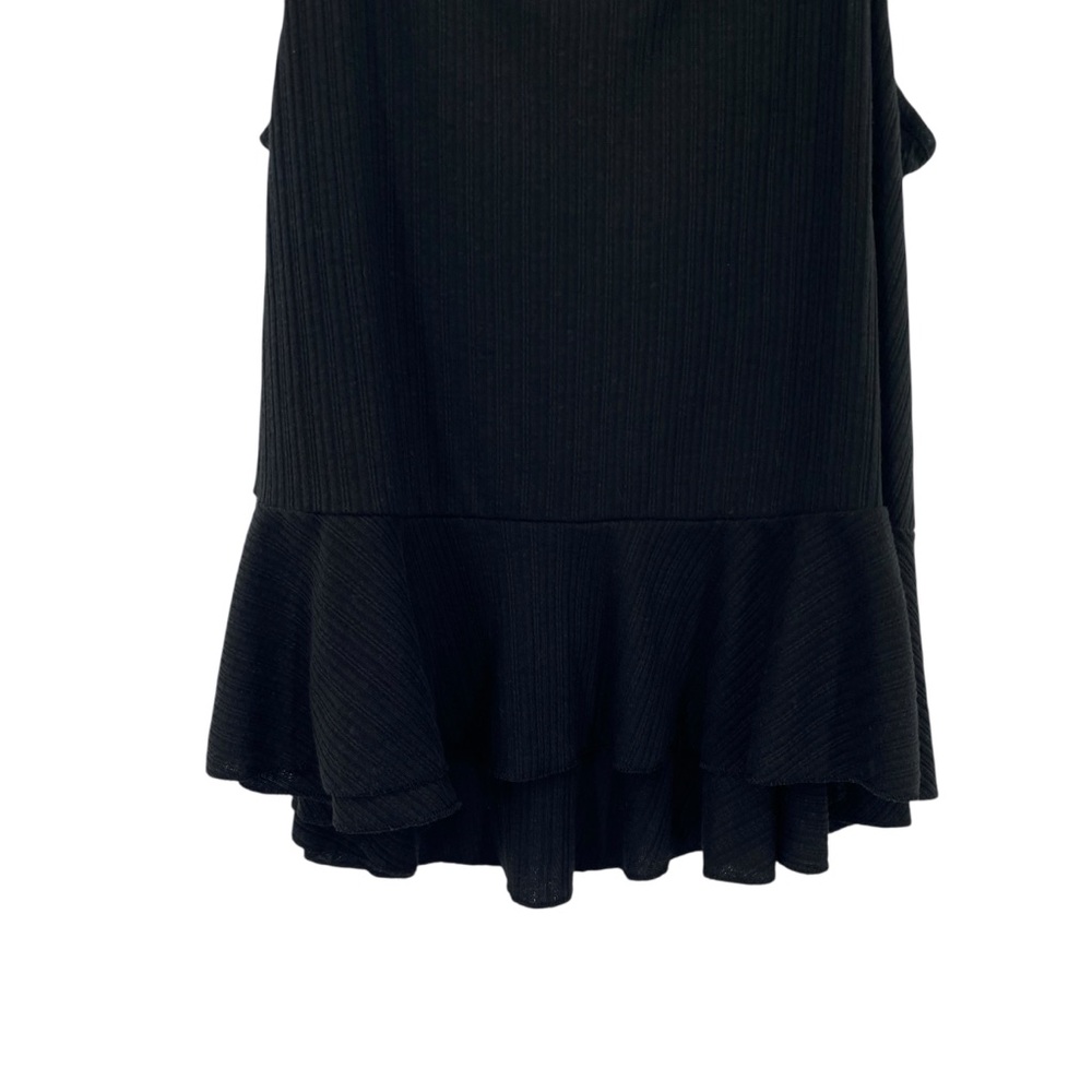Old Navy Women’s Linen Blend Black Ribbed Ruffle Tank Top - Picture 6 of 7